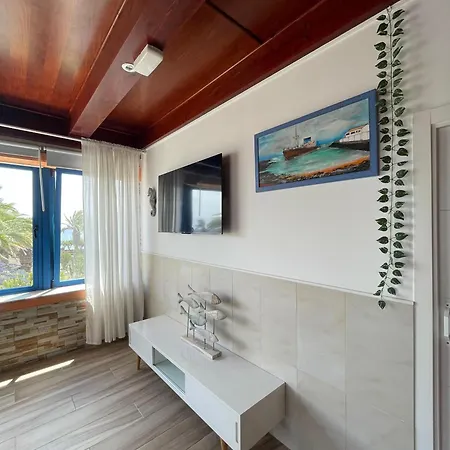 Costa Mar 90m 2 Dormitorios, Primera Linea Del Mar, 20 Metros De Playa Bastian *
