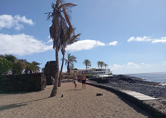 Lägenhet Costa Mar , Primera Linea Del Mar, 20 Metros De Playa Bastian Costa Teguise