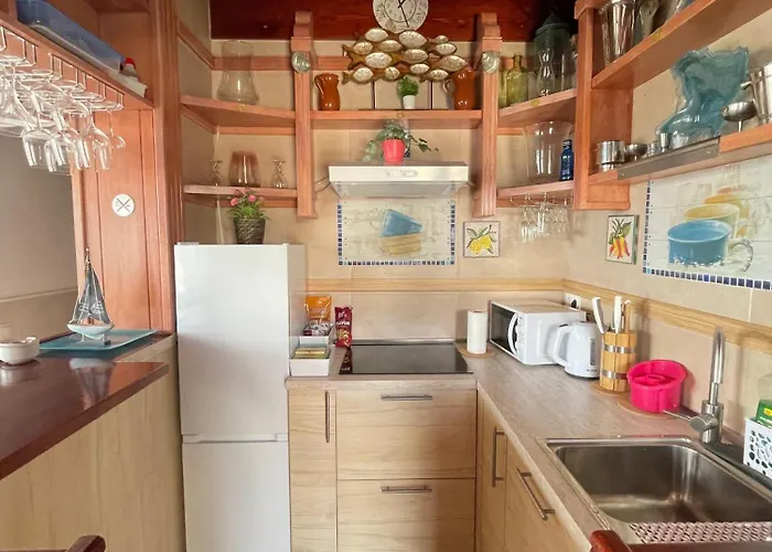 Costa Mar , Primera Linea Del Mar, 20 Metros De Playa Bastian Lägenhet *